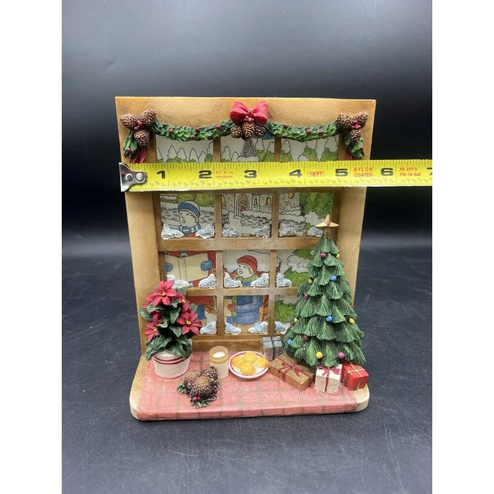 Our America Windows of Our America Carolers 7009 Christmas Candle Display Box